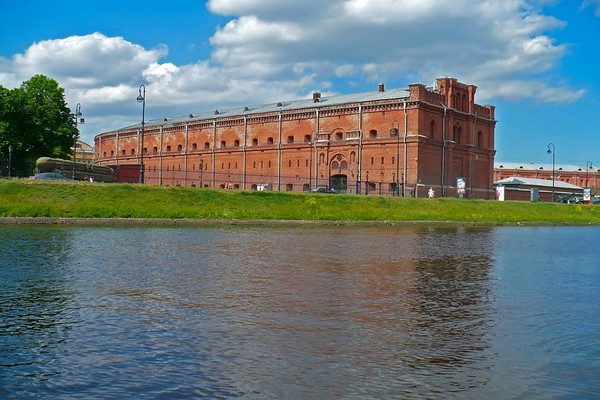 Кронверская набережная